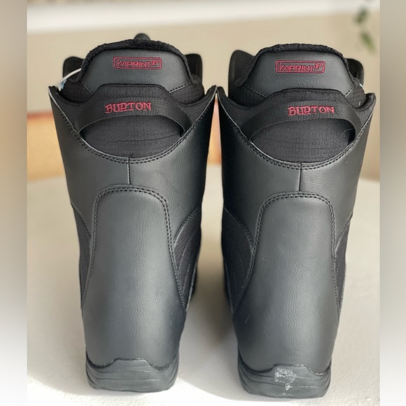 Burton women Mint boa snowboard boots. - Picture 8 of 9